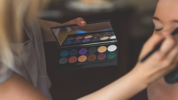 Make up: ecco come realizzare un trucco professionale a casa tua!