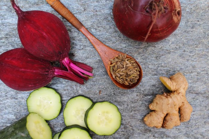 La ricetta per un'acqua drenante dimagrante e purificante: per tornare in forma dopo le ferie