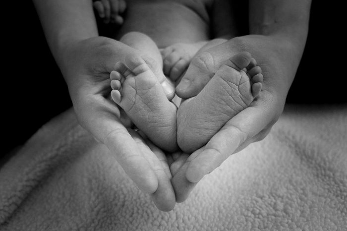 Figli: sì al cognome della madre